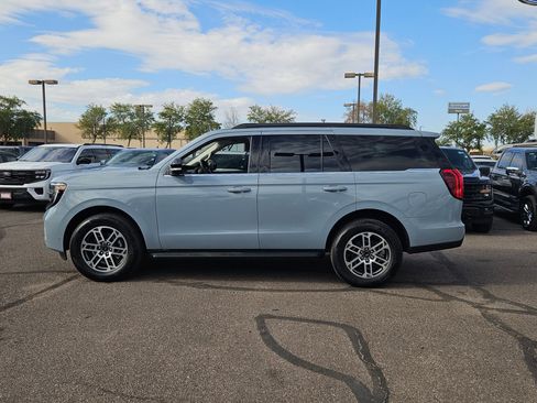 New 2025 Ford Expedition Active image 5