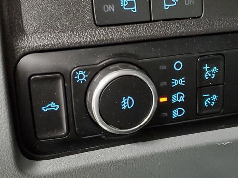 Used 2023 Ford F350 XLT w/ FX4 Off-Road Package image 31