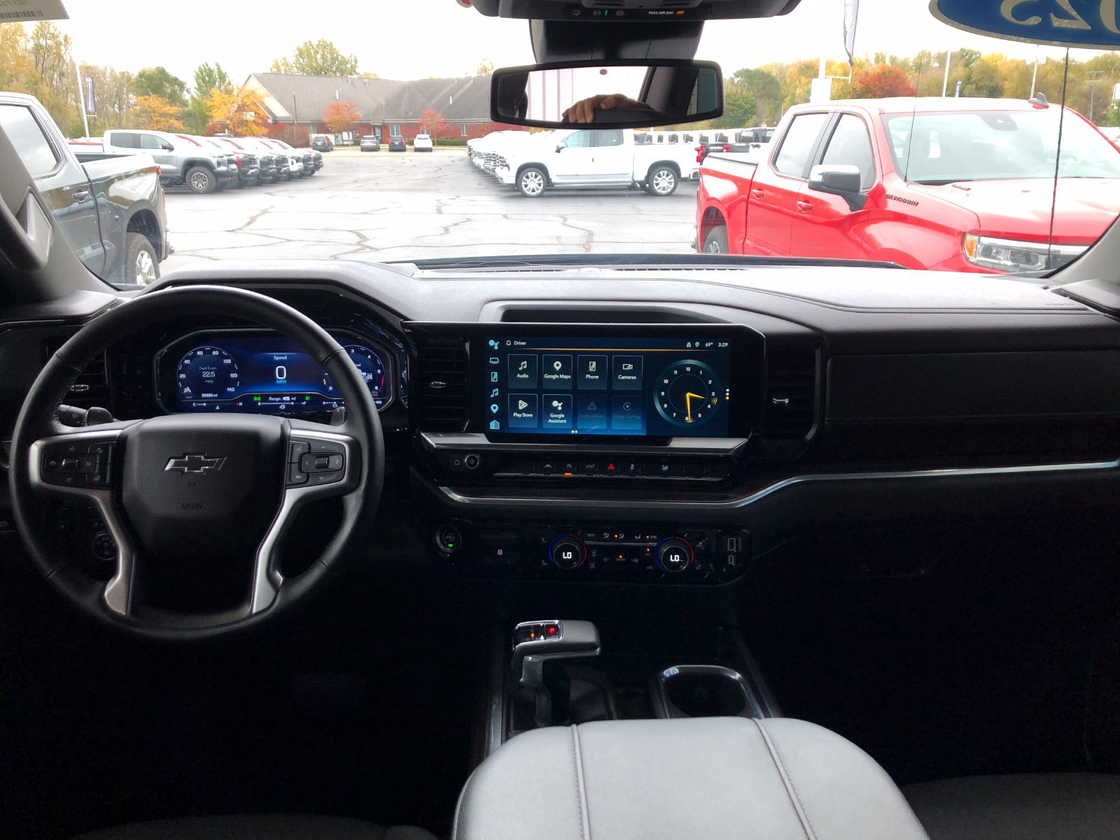 Used 2025 Chevrolet Silverado 1500 RST AWD/4WD image 14