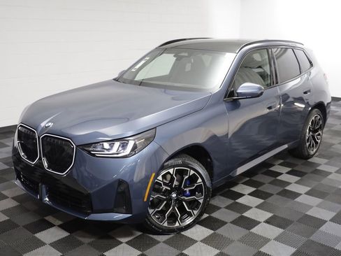 New 2026 BMW X3 xDrive30i w/ Premium Package AWD/4WD image 2