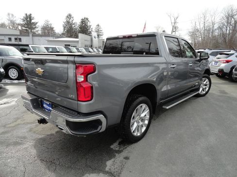 Used 2022 Chevrolet Silverado 1500 LTZ w/ LTZ Premium Package image 5