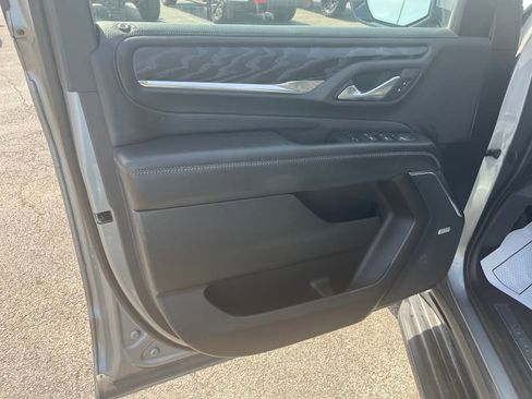 Used 2023 GMC Yukon Denali image 19