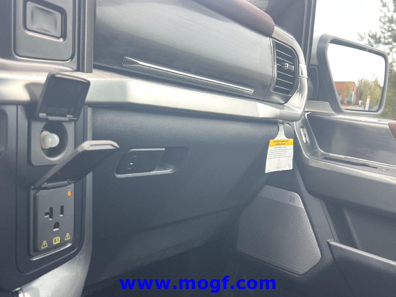 Certified 2023 Ford F150 Lariat w/ Equipment Group 502A High AWD/4WD image 12