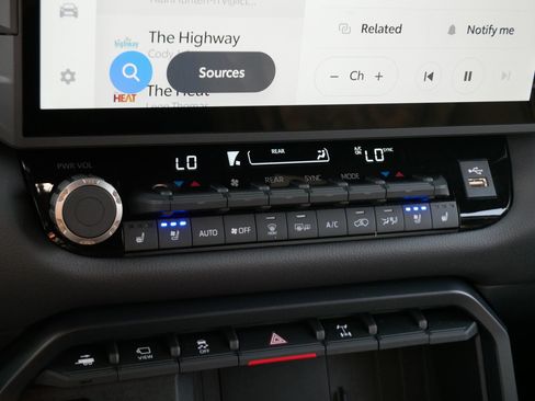 Certified 2025 Toyota Sequoia TRD Pro AWD/4WD image 22