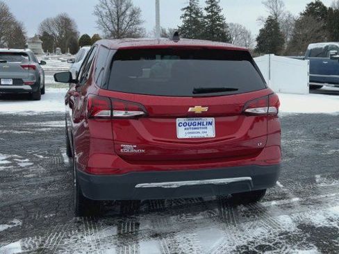 Used 2024 Chevrolet Equinox LT w/ LPO, Floor Liner Package image 7