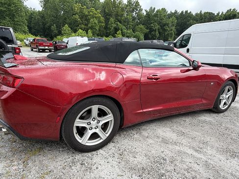 Used 2016 Chevrolet Camaro LT RWD image 8