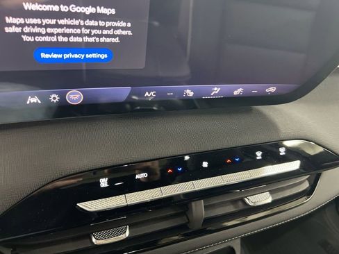 New 2026 Buick Enclave Sport Touring w/ Power Package AWD/4WD image 17