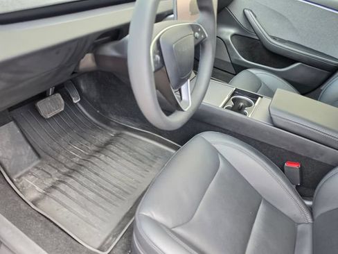 Used 2025 Tesla Model 3 Long Range RWD image 23