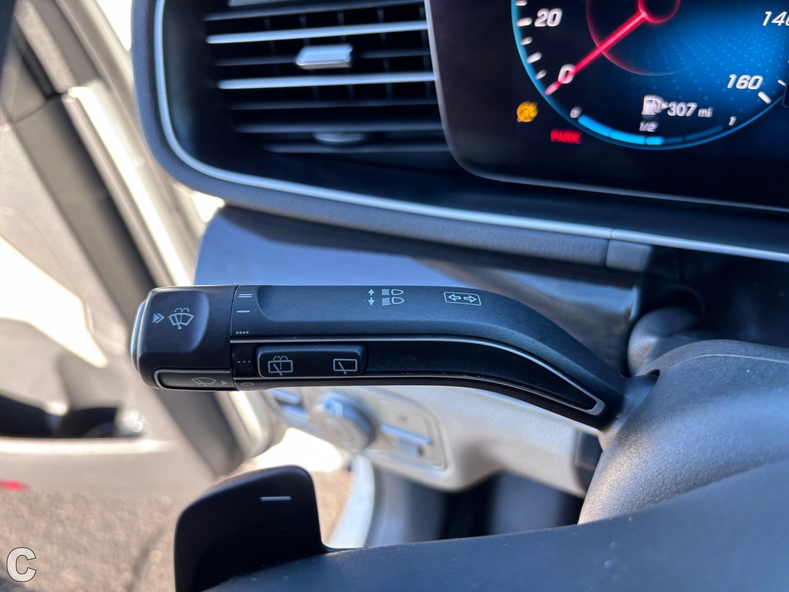 Used 2020 Mercedes-Benz GLE 350 image 26