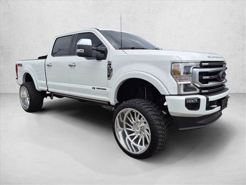 Used 2021 Ford F350 Platinum w/ FX4 Off-Road Package AWD/4WD image 4