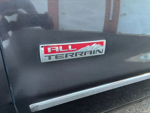 Used 2015 GMC Sierra 1500 SLE AWD/4WD image 26