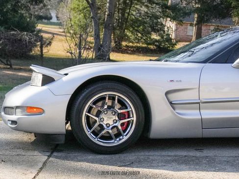 Used 2003 Chevrolet Corvette Z06 w/ Memory Package, 3 Drivers image 4