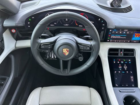Certified 2020 Porsche Taycan 4S AWD/4WD image 15
