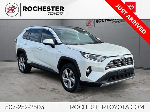 Used 2021 Toyota RAV4 Limited AWD/4WD image 1