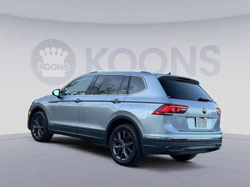 Used 2024 Volkswagen Tiguan Wolfsburg Edition image 4