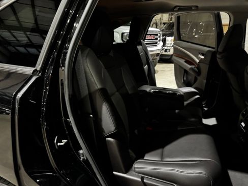 Used 2018 Acura MDX w/Technology Package & AcuraWa image 23