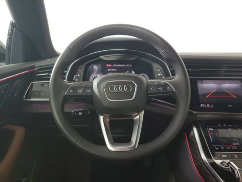 Used 2023 Audi Q8 Premium Plus w/ Premium Plus Package AWD/4WD image 16
