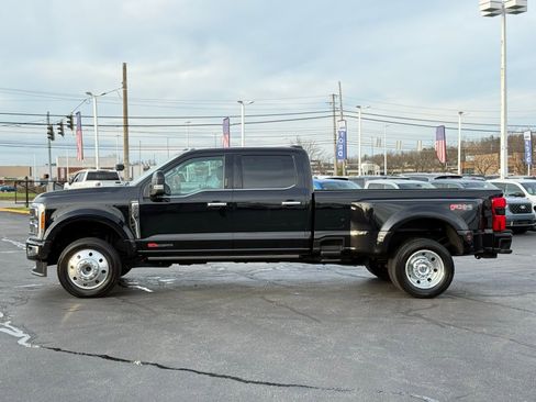 Used 2023 Ford F450 Limited w/ FX4 Off-Road Package image 6