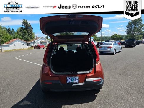 Used 2020 Kia Soul LX FWD image 32