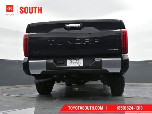 Used 2025 Toyota Tundra Limited w/ Power Package image 39