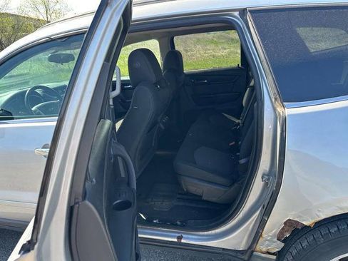 Used 2013 Chevrolet Traverse LT AWD/4WD image 24