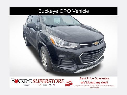 Used 2021 Chevrolet Trax LT w/ LT Convenience Package image 1