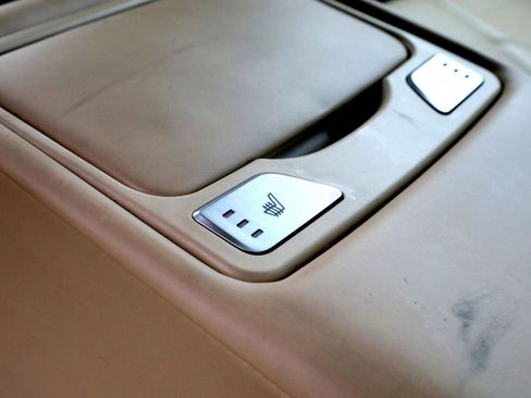 Used 2014 Hyundai Genesis 3.8 w/ Technology Package 03 image 15