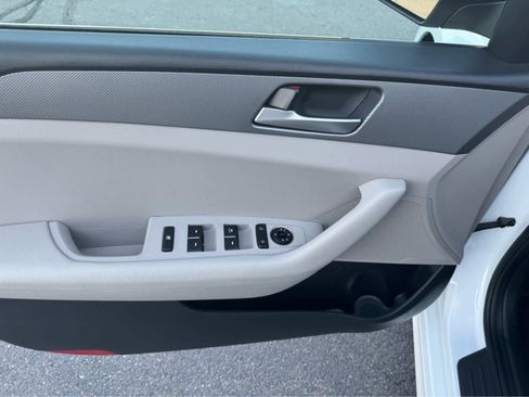 Used 2018 Hyundai Sonata ECO image 11