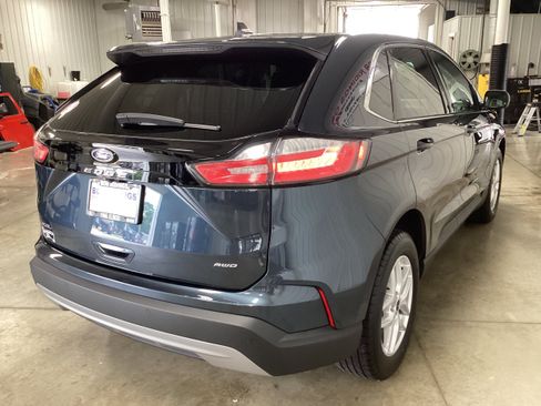 Used 2024 Ford Edge SEL w/ Convenience Package AWD/4WD image 7