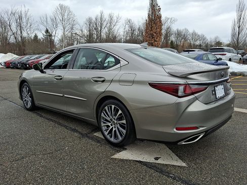 Certified 2020 Lexus ES 350 w/ Premium Package image 4