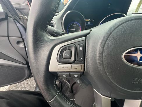 Used 2016 Subaru Outback 2.5i Premium image 4