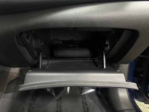 Used 2019 Nissan Sentra S image 24