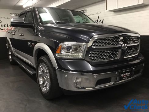 Used 2015 RAM 1500 Laramie w/ Convenience Group image 3