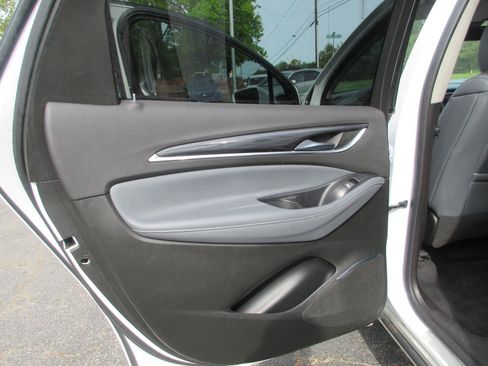 Used 2020 Buick Enclave Essence w/ Sound and Sites Package FWD image 13