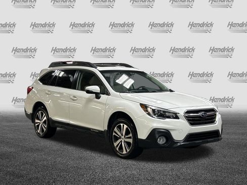 Used 2019 Subaru Outback 2.5i Limited AWD/4WD image 2