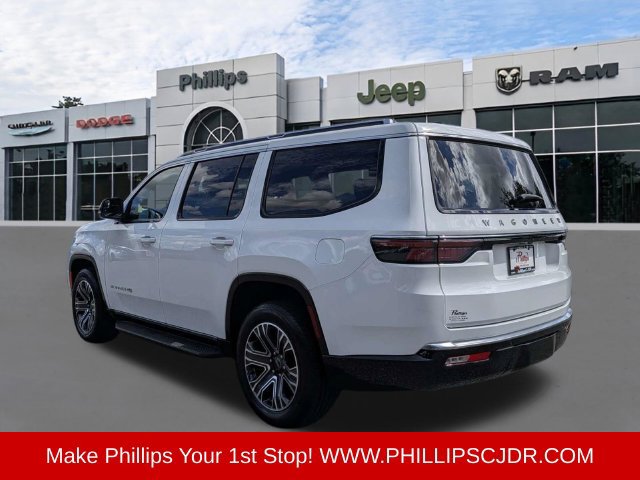 Used 2025 Jeep Wagoneer Series II AWD/4WD image 5