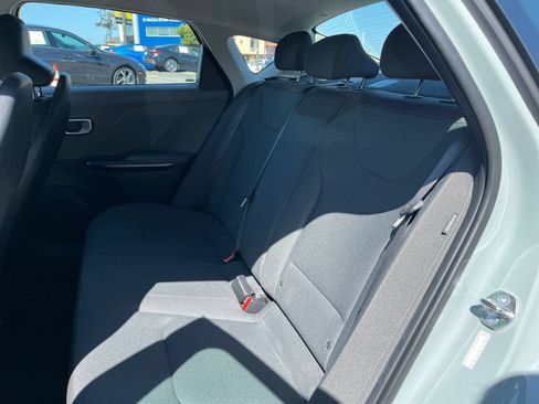 Used 2025 Kia K4 FWD image 27