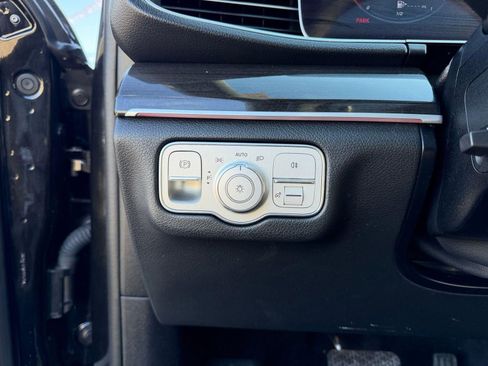 Used 2020 Mercedes-Benz GLE 450 4MATIC image 28