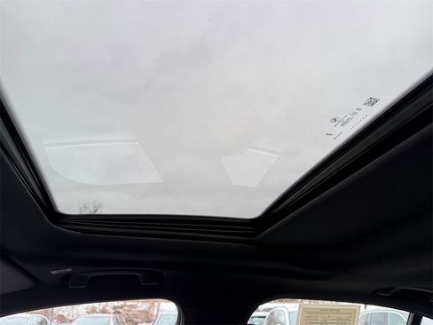 Certified 2026 BMW i5 eDrive40 w/ M Sport Package image 34