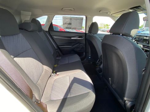 New 2026 Kia Seltos LX FWD image 22