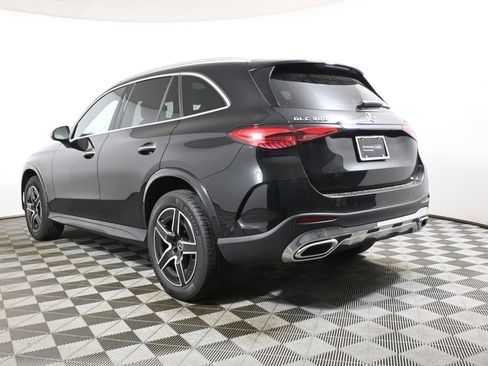 Used 2026 Mercedes-Benz GLC 300 4MATIC image 5