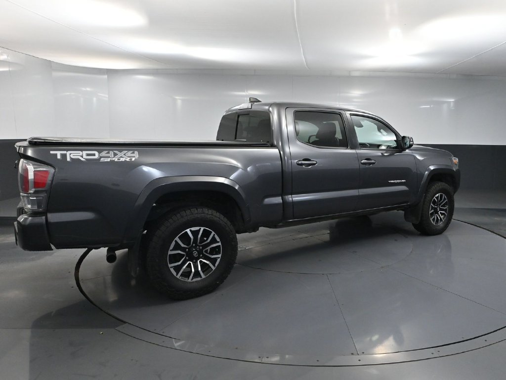 Used 2021 Toyota Tacoma TRD Sport AWD/4WD image 3