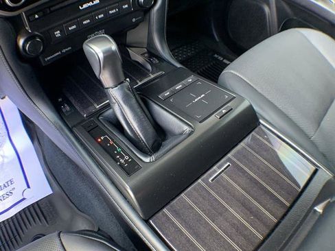 Used 2023 Lexus GX 460 Premium image 20