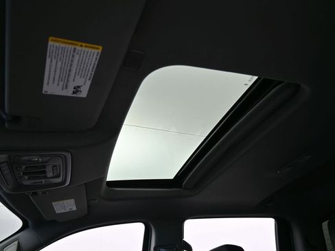 Used 2024 Chevrolet Silverado 1500 LTZ w/ LTZ Convenience Package II image 13