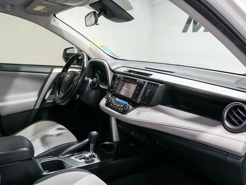 Used 2018 Toyota RAV4 XLE AWD/4WD image 24