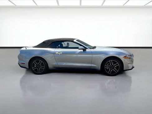 Used 2023 Ford Mustang Premium RWD image 5