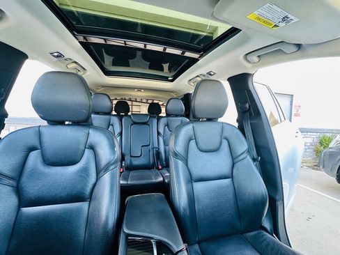 Used 2019 Volvo XC90 T6 Momentum w/ Advanced Package AWD/4WD image 36