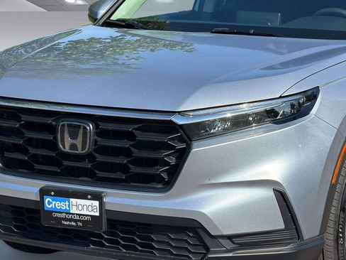 Used 2025 Honda CR-V LX image 12