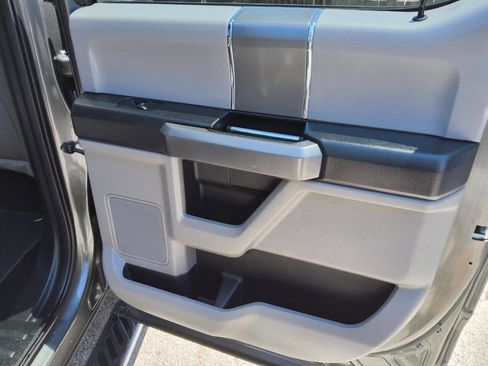 Used 2018 Ford F150 XLT w/ Equipment Group 302A Luxury RWD image 24