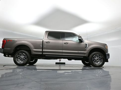 Certified 2018 Ford F250 Lariat w/ Lariat Ultimate Package image 48